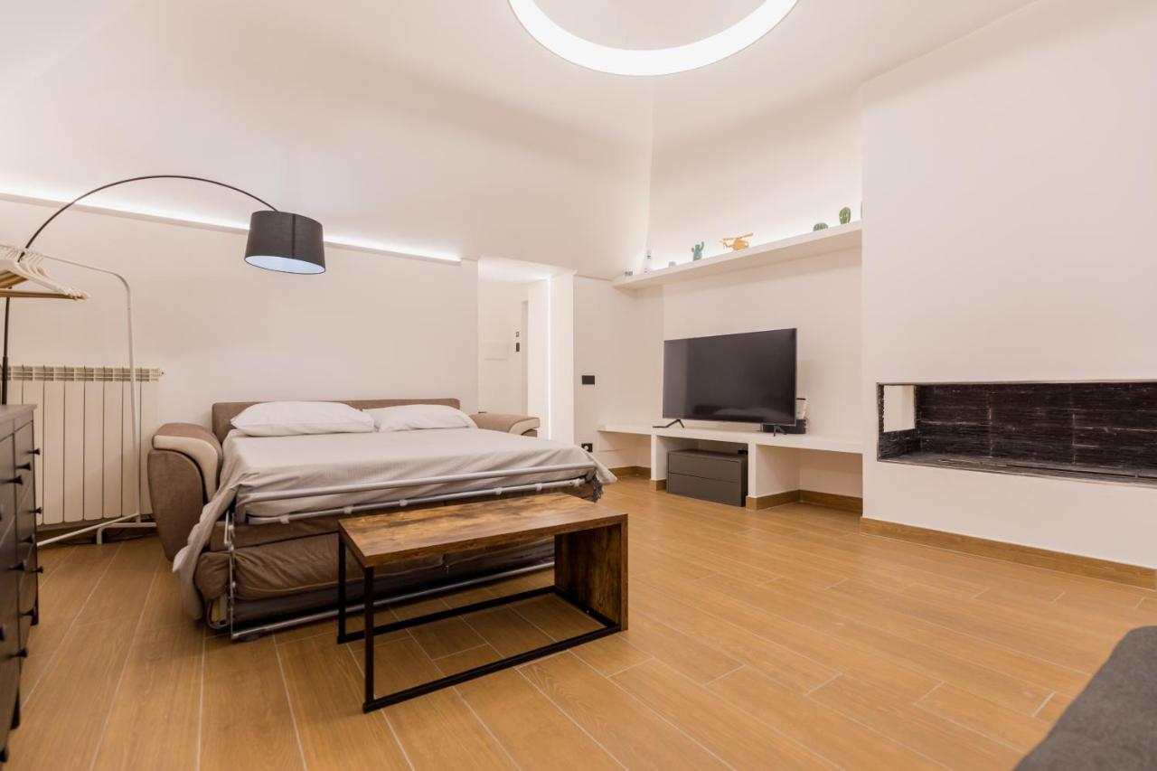 Апартаменты Exclusive Parking Flat X 4 Near Metro 1 Salvator Rosa Неаполь Экстерьер фото
