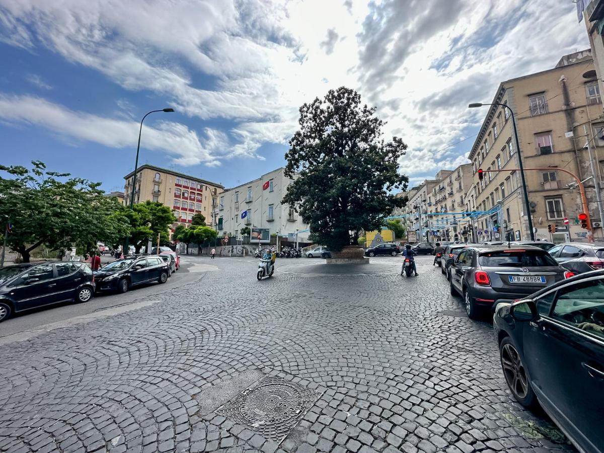 Апартаменты Exclusive Parking Flat X 4 Near Metro 1 Salvator Rosa Неаполь Экстерьер фото