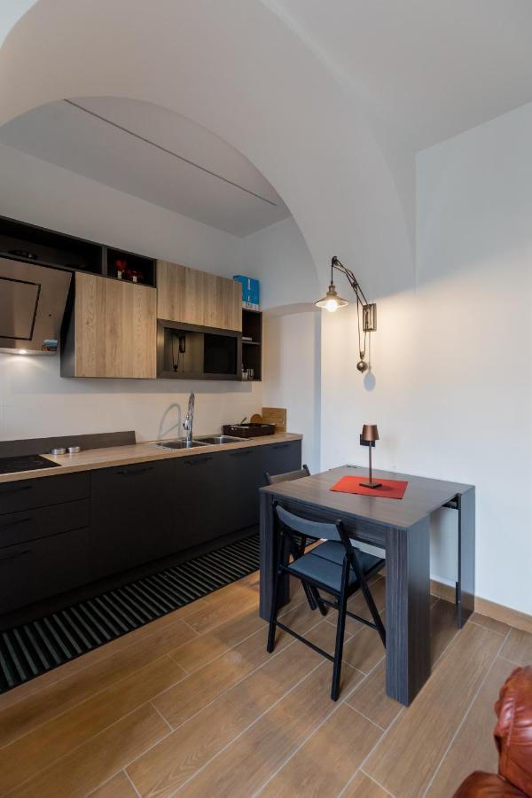Апартаменты Exclusive Parking Flat X 4 Near Metro 1 Salvator Rosa Неаполь Экстерьер фото